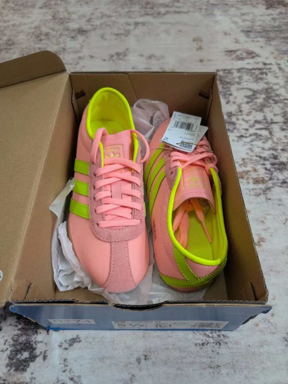NEW Adidas Tokyo W Pink Neon Green Sneakers 5.5Y/6.5 Women’s NWT Box